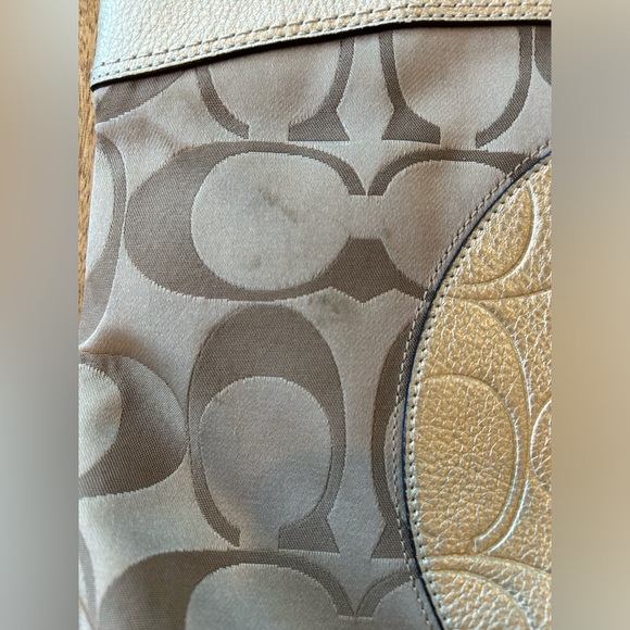 Coach shoulder bag - Picture 6 of 10